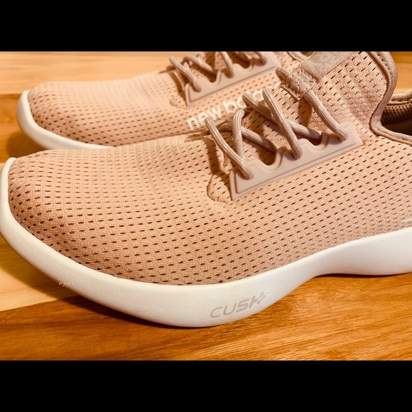 new balance cush rcvry